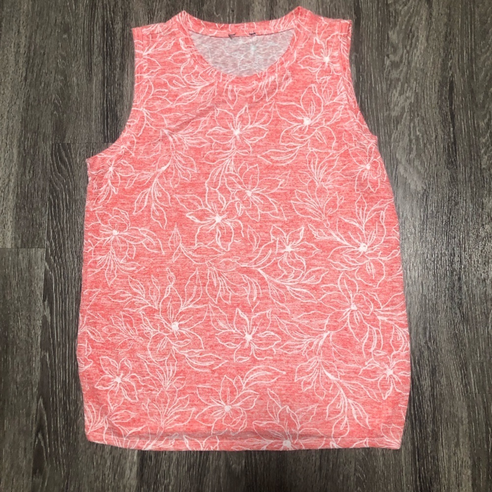 Coral and White Floral Knit Sleeveless Top